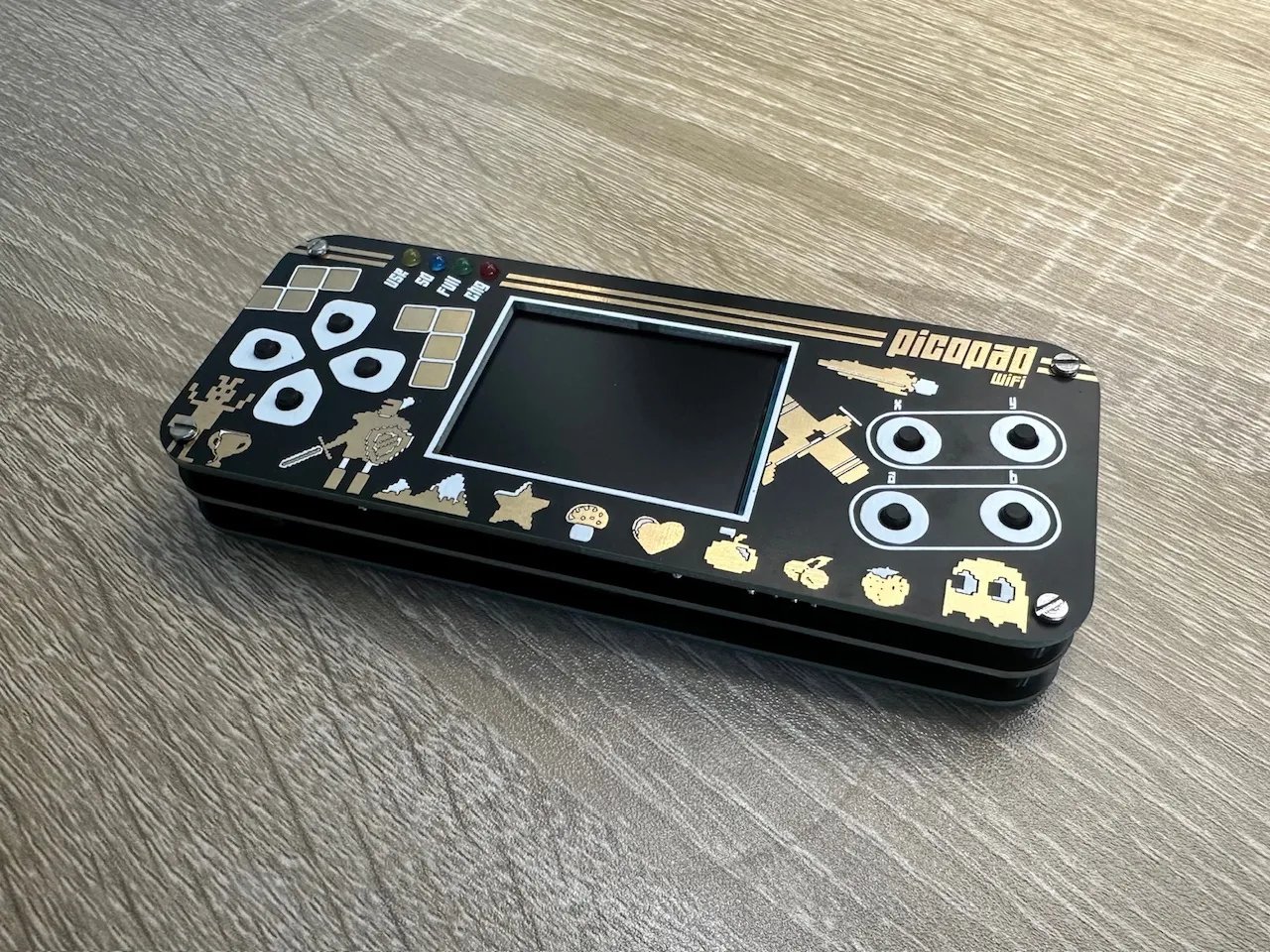 Picopad handheld game console